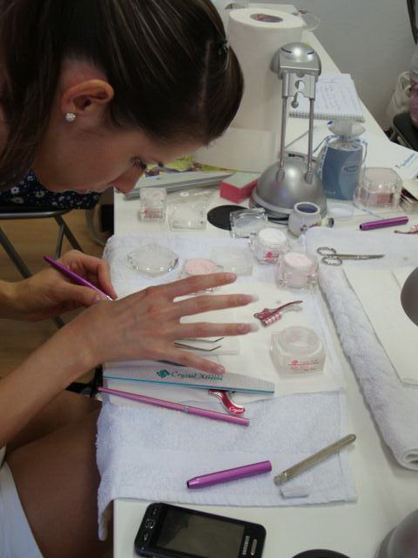 Crystal nails tanfolyam budapest