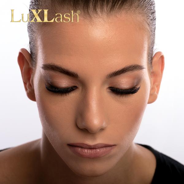 LuXLash 3-6D haladó volume képzés
